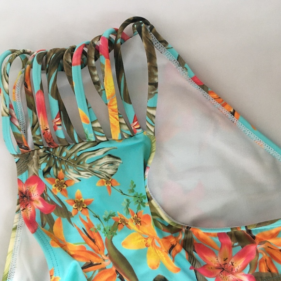 Tropical Print Two-piece High-Waist Bikini - Picture 2 of 4